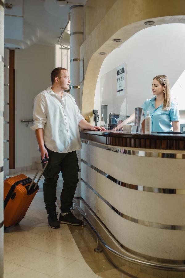 Garni Hotel Koral Budva Luaran gambar