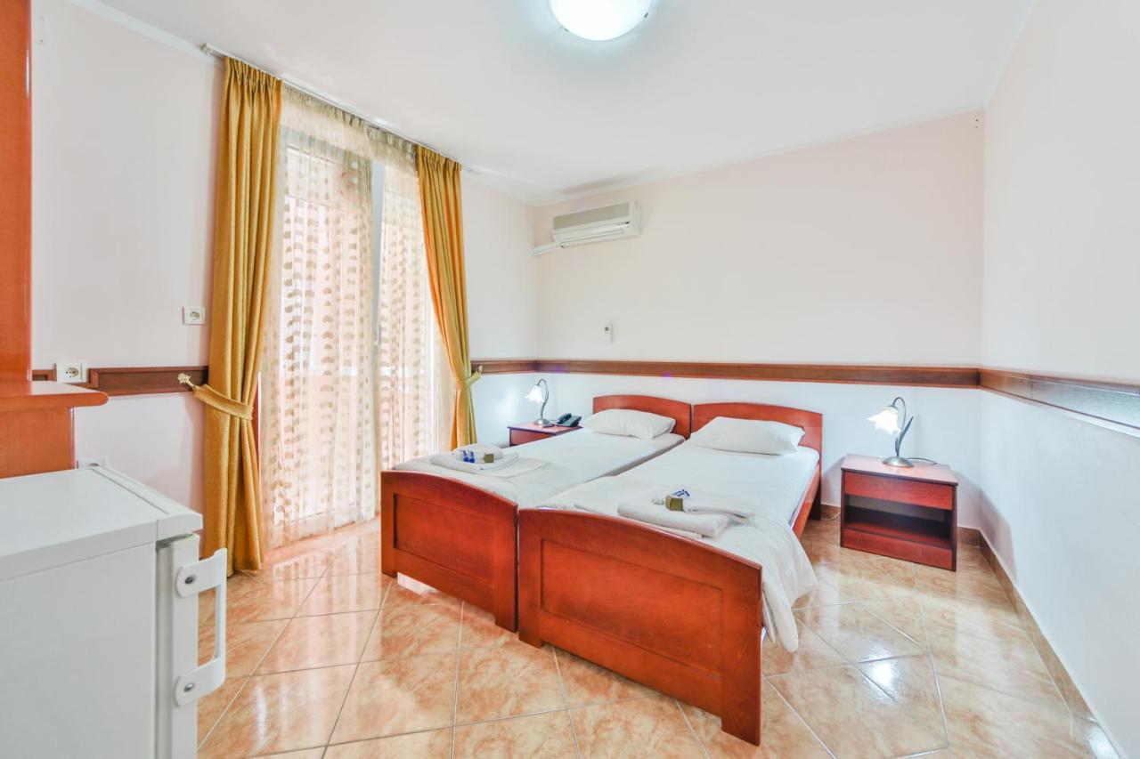 Garni Hotel Koral Budva Luaran gambar