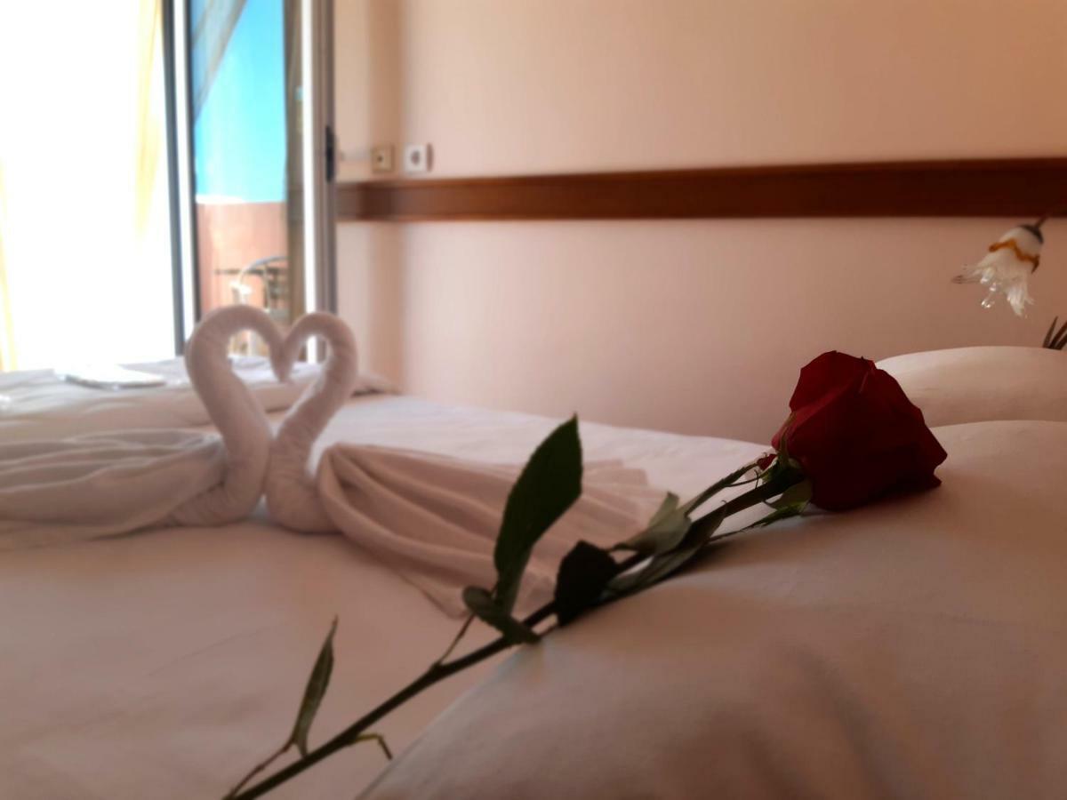 Garni Hotel Koral Budva Luaran gambar
