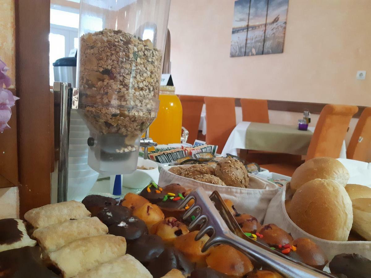 Garni Hotel Koral Budva Luaran gambar