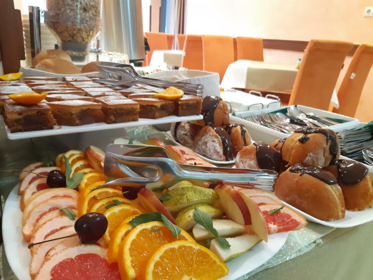 Garni Hotel Koral Budva Luaran gambar
